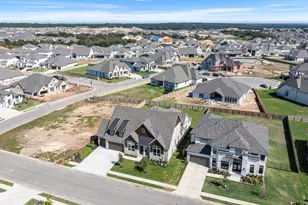268 Jates Fld Bnd, Liberty Hill, TX 78642 - Photo 32