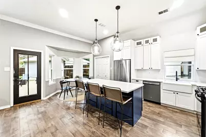 6404 Danvers Court, Austin, TX 78739 - Photo 10