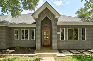 6404 Danvers Ct, Austin, TX 78739 - Photo 2