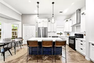 6404 Danvers Ct, Austin, TX 78739 - Photo 10