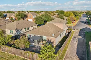 17500 Bridgefarmer Blvd, Pflugerville, TX 78660 - Photo 18