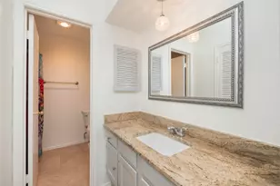 7211 Lakewood Dr, Austin, TX 78750 - Photo 20