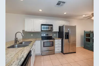 7211 Lakewood Drive #E118, Austin, TX 78750 - Photo 8