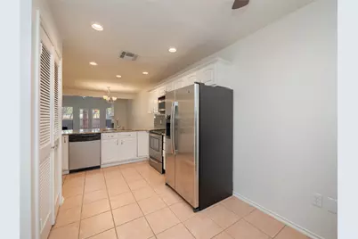 7211 Lakewood Drive #E118, Austin, TX 78750 - Photo 10