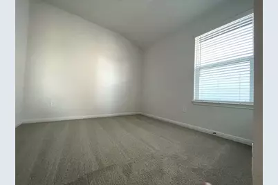 4905 Stockton Lane, Del Valle, TX 78617 - Photo 10