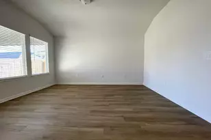 4905 Stockton Ln, Del Valle, TX 78617 - Photo 6