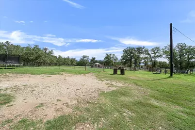 2755 Washburn Road, Luling, TX 78648 - Photo 32