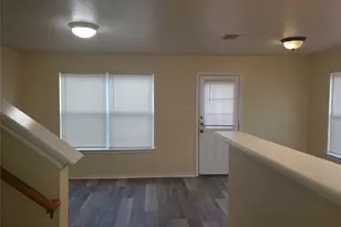 1020 Christopher Ave, Round Rock, TX 78681 - Photo 8