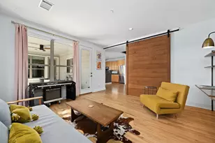 814 E 46th St, Austin, TX 78751 - Photo 16