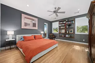 814 E 46th St, Austin, TX 78751 - Photo 22