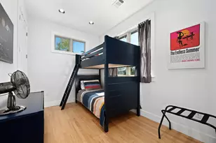 814 E 46th St, Austin, TX 78751 - Photo 28