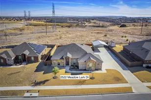2522 Meadow Lark Dr, Killeen, TX 76542 - Photo 1
