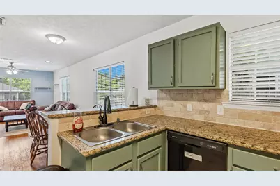 819 Avenue B, College Station, TX 77840 - Photo 12