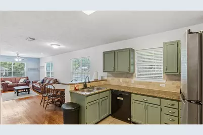 819 Avenue B, College Station, TX 77840 - Photo 14