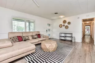 1407 E 19th St, Georgetown, TX 78626 - Photo 10