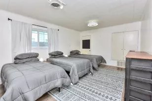 1407 E 19th St, Georgetown, TX 78626 - Photo 22