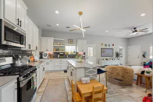7600 Carver Ave, Austin, TX 78752 - Photo 12