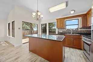 1511 Lantana Dr, Round Rock, TX 78664 - Photo 10