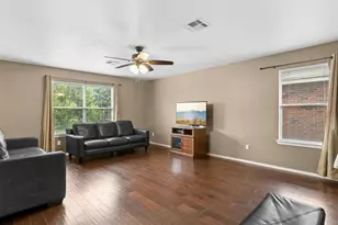 203 Pheasant Trail, Bastrop, TX 78602 - Photo 12