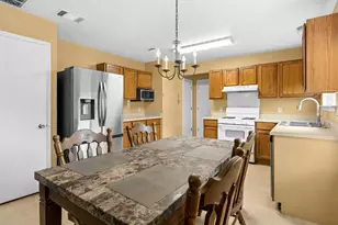 203 Pheasant Trail, Bastrop, TX 78602 - Photo 10