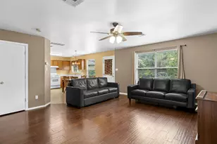203 Pheasant Trail, Bastrop, TX 78602 - Photo 8