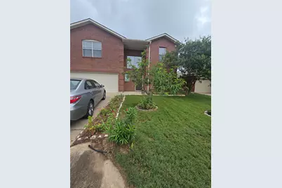 203 Pheasant Trail, Bastrop, TX 78602 - Photo 6
