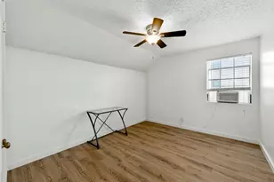 2401 Leon St, Austin, TX 78705 - Photo 22
