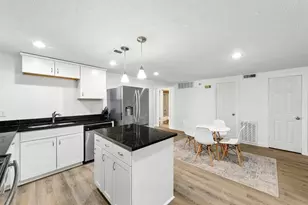 2401 Leon St, Austin, TX 78705 - Photo 8