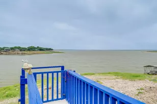603 Waterway Ln, Burnet, TX 78611 - Photo 2