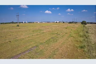 35 Ih, Jarrell, TX 76537 - Photo 28