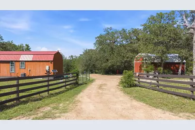1705 Makinson Road, West Point, TX 78963 - Photo 26