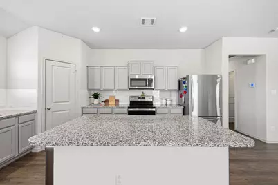 709 Carol Drive, Hutto, TX 78634 - Photo 6