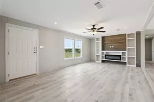 1287 Cr 402 Roads, Flatonia, TX 78941 - Photo 14