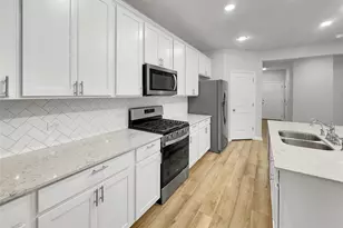1916 Blue River Dr, Leander, TX 78641 - Photo 10