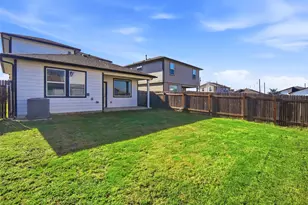 515 Millbrook Blvd, San Marcos, TX 78666 - Photo 30