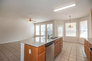 1612 Melissa Oaks Ln, Austin, TX 78744 - Photo 8