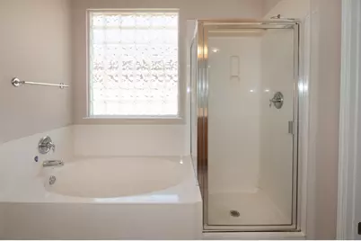 1612 Melissa Oaks Lane, Austin, TX 78744 - Photo 16