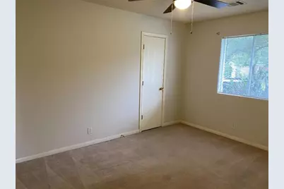 4000 Barlow Drive, Round Rock, TX 78681 - Photo 16