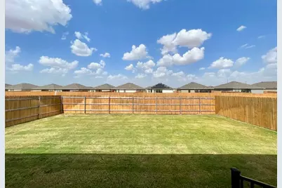 544 Taggart Trail, Jarrell, TX 76537 - Photo 18