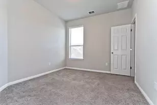 9802 Tanglemede St, Austin, TX 78748 - Photo 28