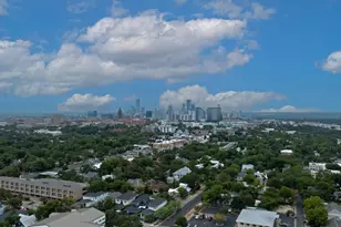 708 W 35th St, Austin, TX 78705 - Photo 18