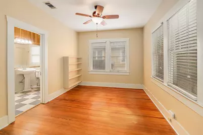 708 W 35th Street, Austin, TX 78705 - Photo 8