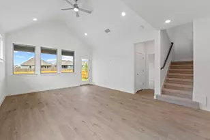 1104 Universal Dr, Hutto, TX 78634 - Photo 6