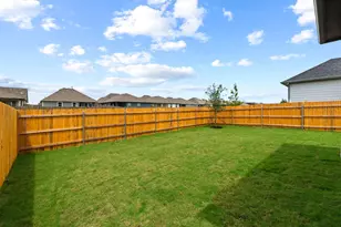 1104 Universal Dr, Hutto, TX 78634 - Photo 32
