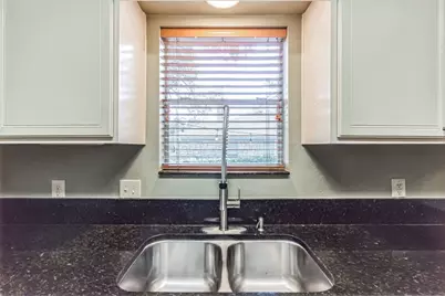 22211 Briarcliff Drive, Briarcliff, TX 78669 - Photo 10