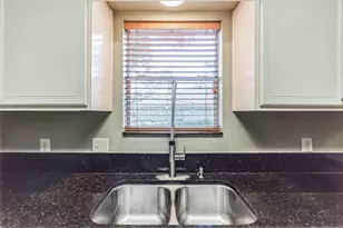 22211 Briarcliff Dr, Briarcliff, TX 78669 - Photo 10