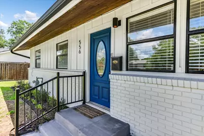 556 E 19th Street, Georgetown, TX 78626 - Photo 20