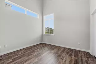 801 N Bluff Dr, Austin, TX 78745 - Photo 14
