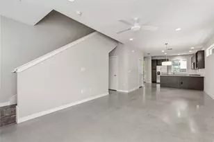 801 N Bluff Dr, Austin, TX 78745 - Photo 10
