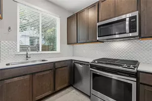 801 N Bluff Dr, Austin, TX 78745 - Photo 8